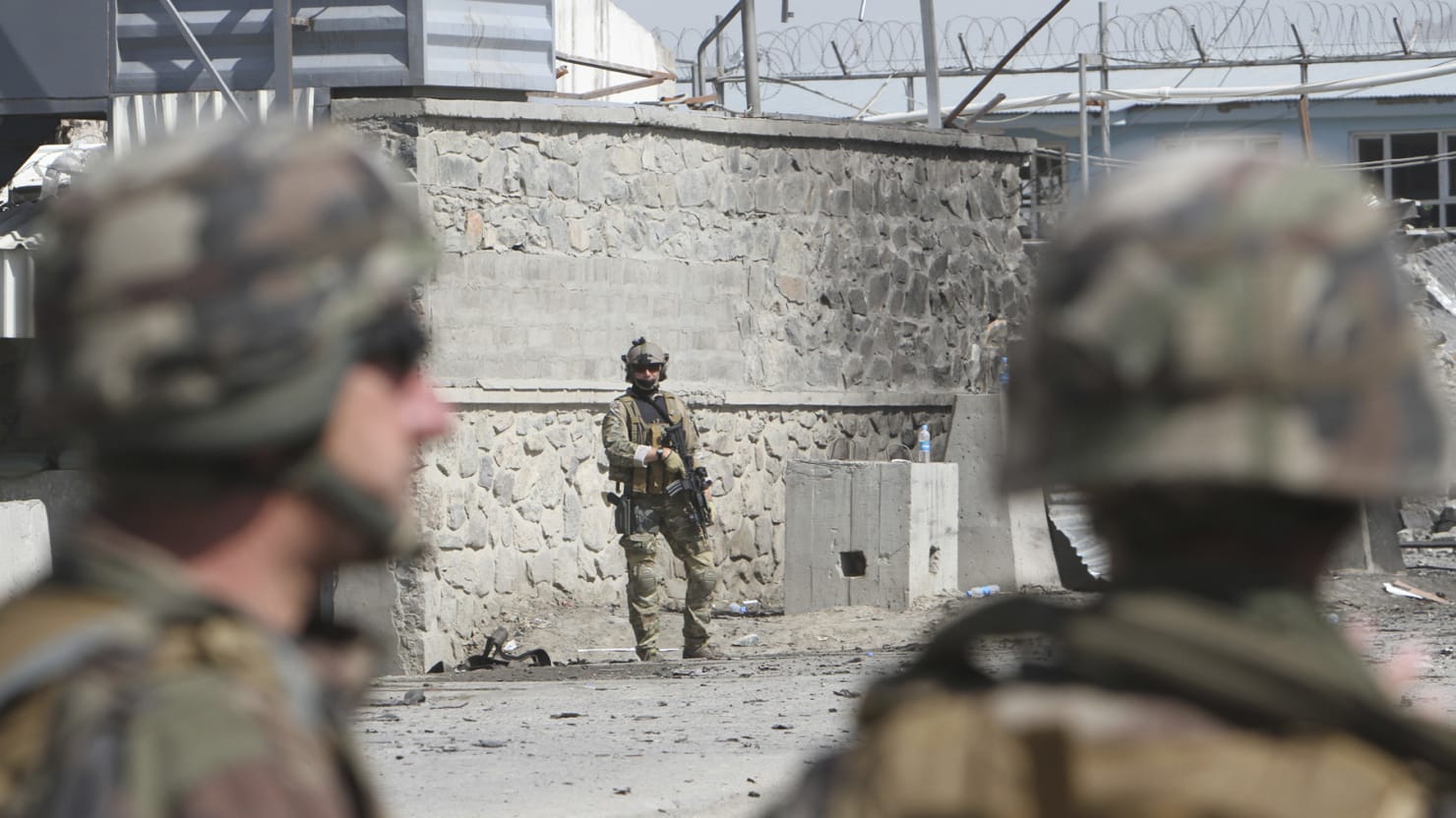 Азербайджанские солдаты в Афганистане. Азербайджан проблемы