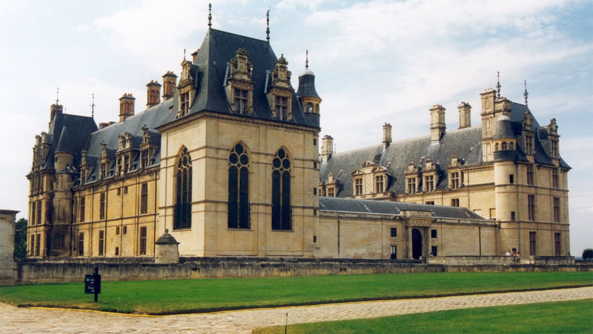 A photograph of Château d'Écouen.