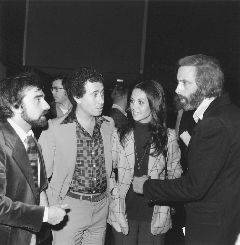"Left to right: American filmmaker Martin Scorsese, record executive David Geffen, actress Marlo Thomas and screenwriter Robert Towne at a screening of Scorsese's “Taxi Driver.” 