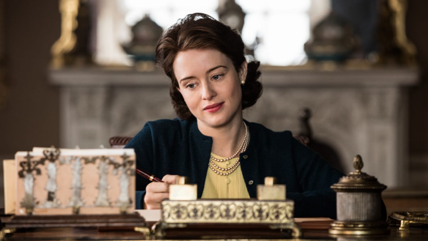 The Crown's Claire Foy and Olivia Colman Honor Queen Elizabeth II