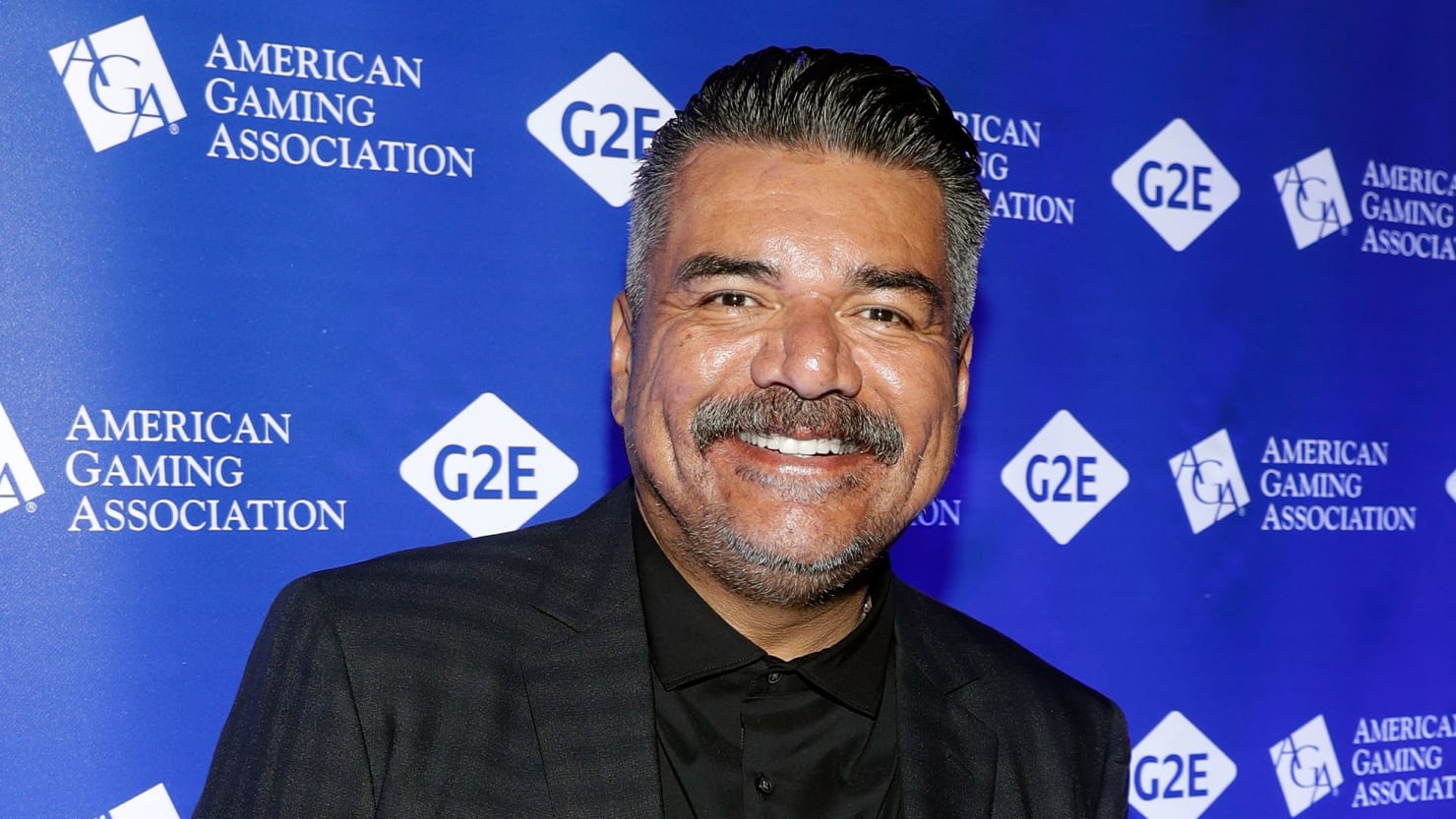 George Lopez Due In Court After Hooters Fight With Maga Boob