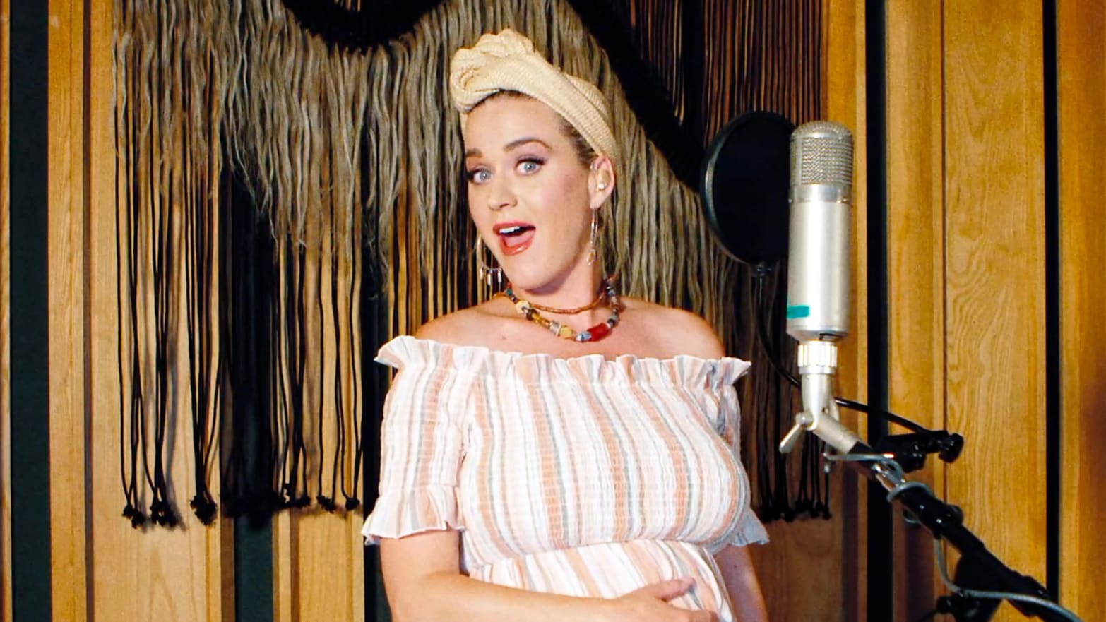 Katy Perry Doubles Down On Defending Ellen Degeneres ‘im Not Here To 