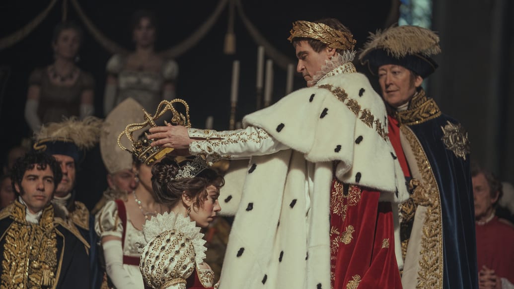 Vanessa Kirby and Joaquin Phoenix in Napoleon.