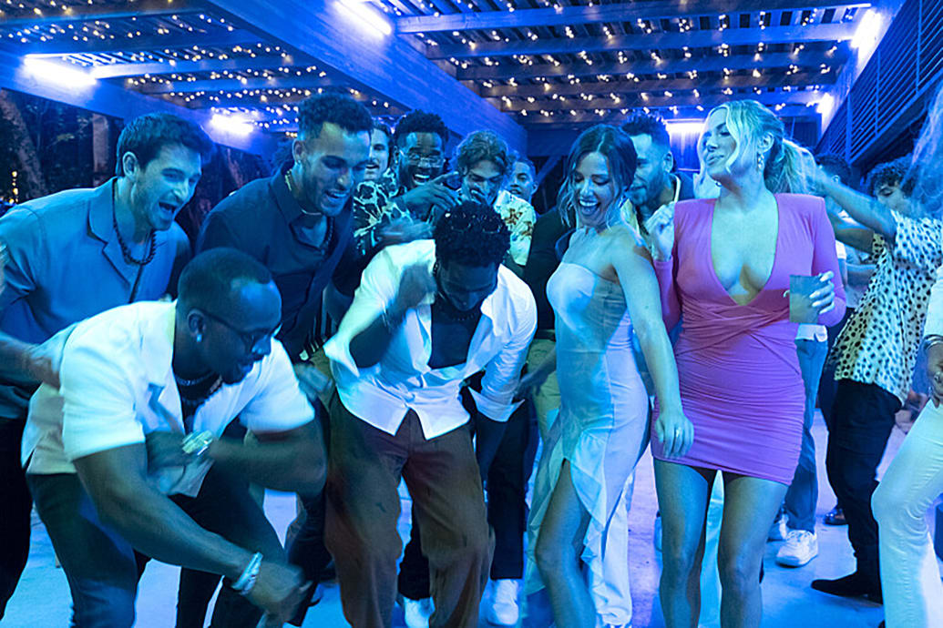 The cast of FBoy Island dances during season 3.