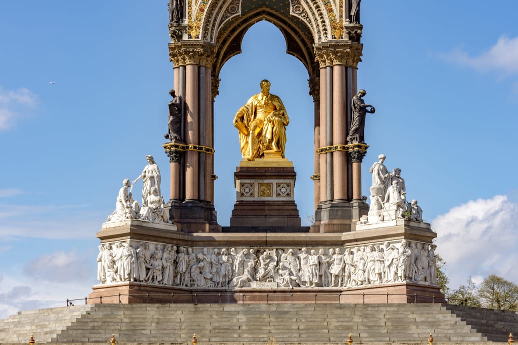 Queen Victoria built the Albert Memorial for her beloved husband.