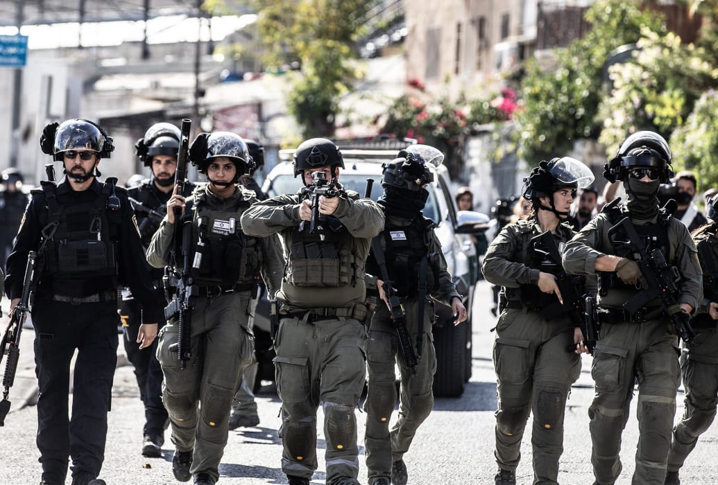 Israeli forces intervene against Palestinians who wanted to perform the Friday prayer at Al-Aqsa Mosque.