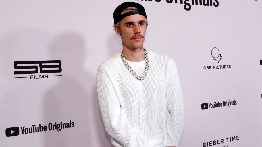Justin Bieber has called off the remaining shows of his latest world tour.