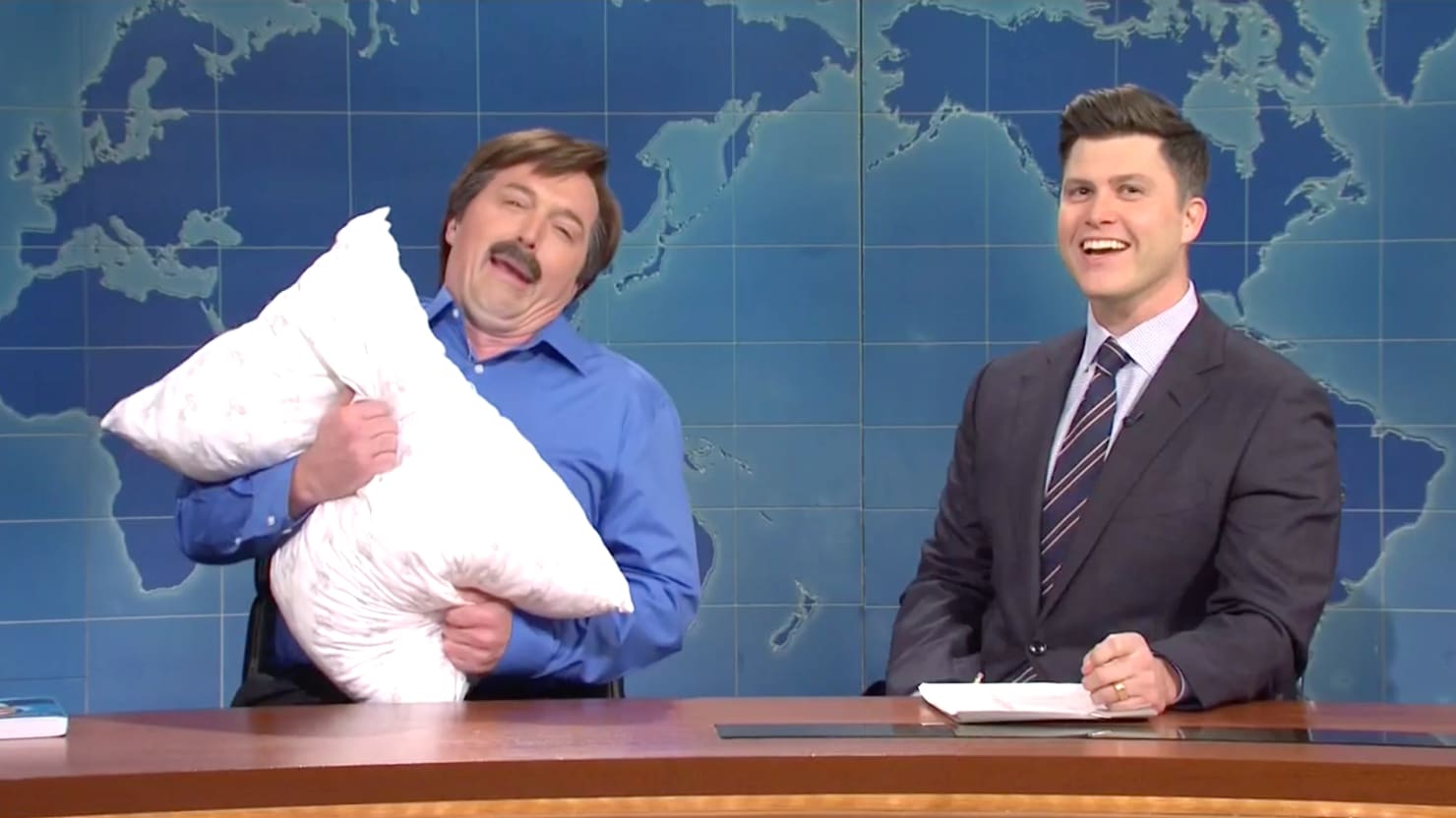SNL Brutalizes MyPillow Guy Mike Lindell on ‘Weekend Update’