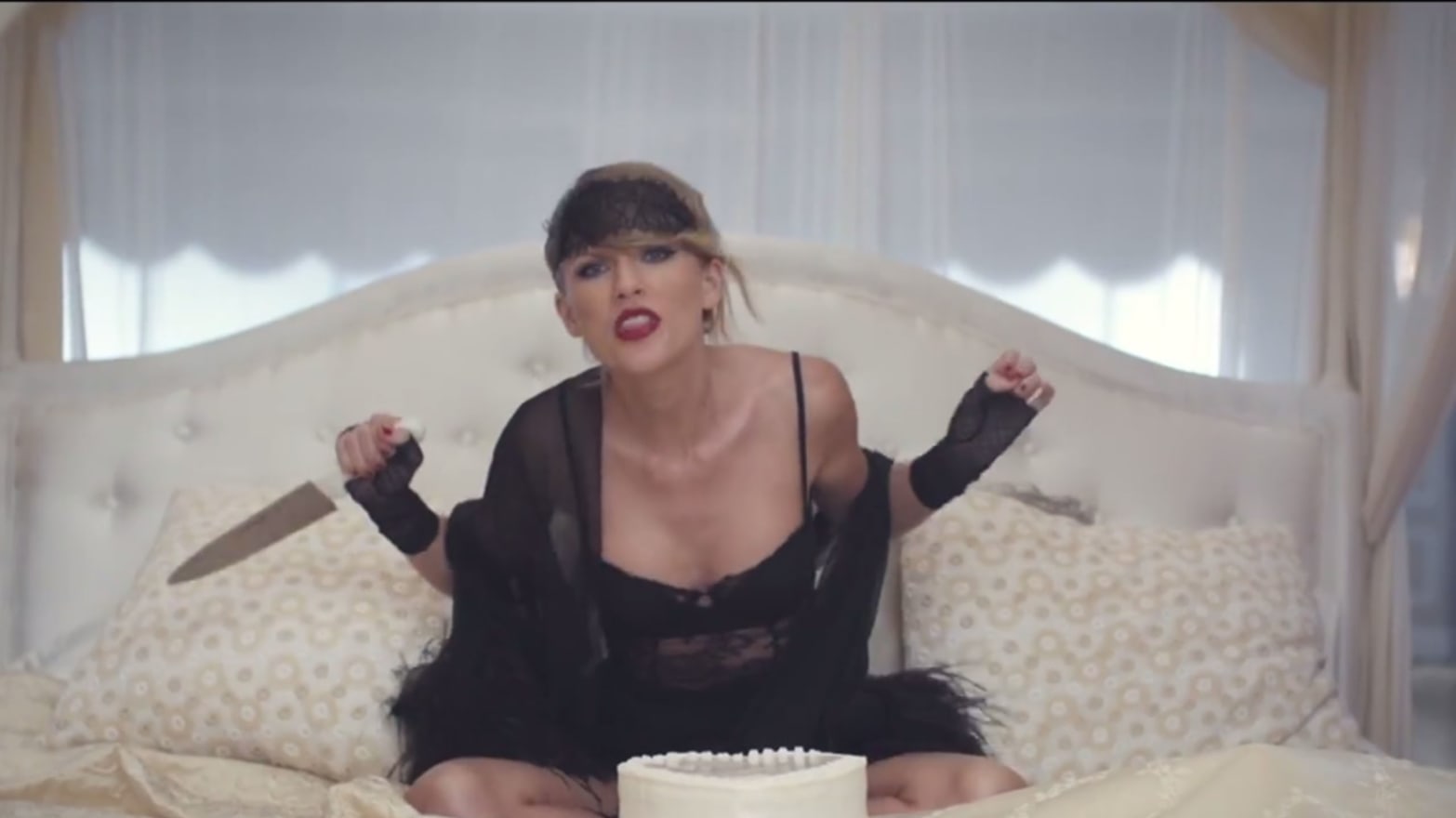 Taylor Swifts Blank Space Hell Hath No Fury Like A Tay