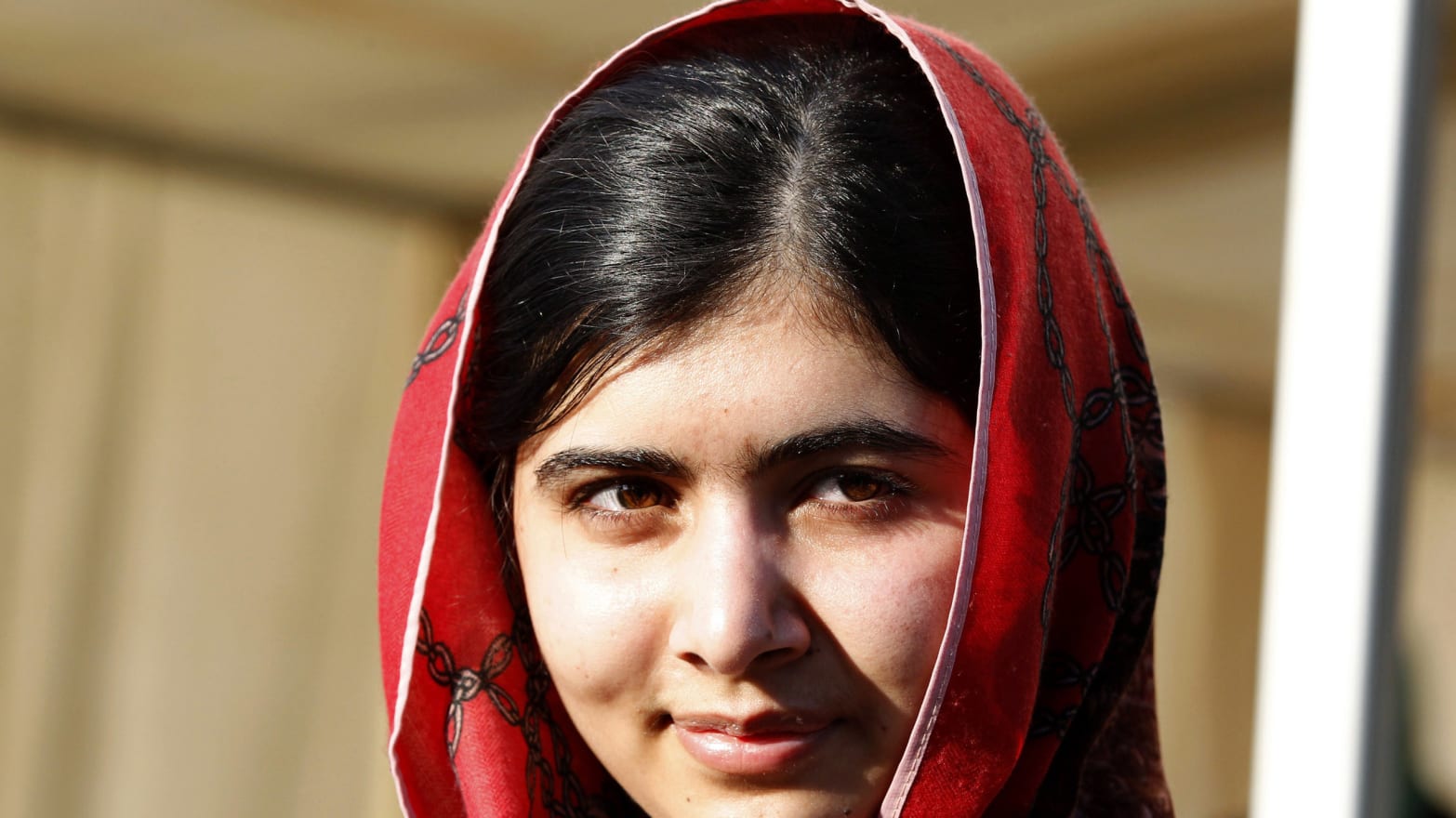 Who is the youngest girl to win the Nobel Peace Prize?