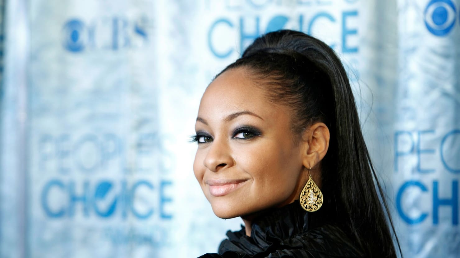 Raven-Symoné Leaves 'The View' to Reboot Hit Disney Comedy.