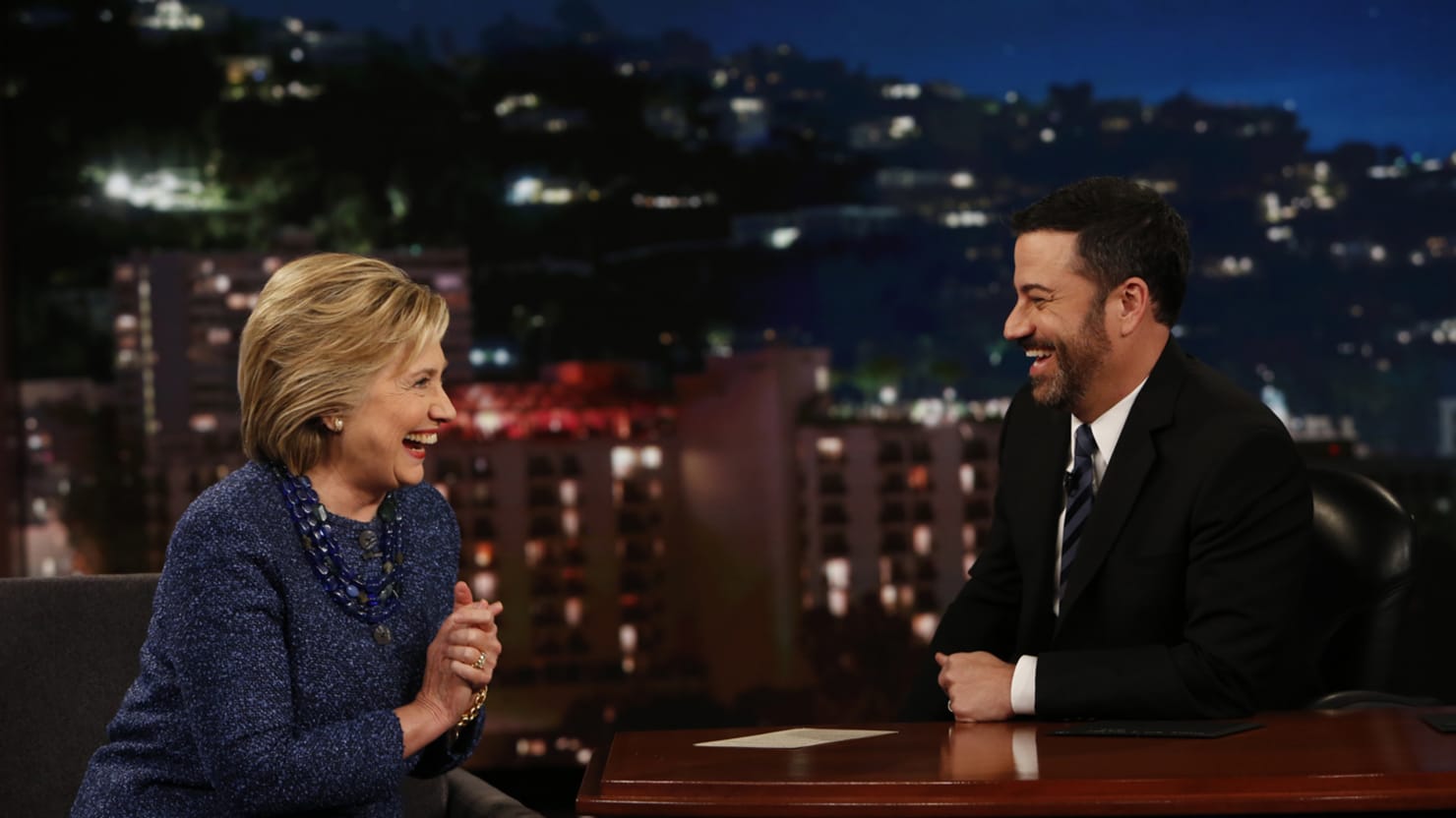 Hillary Clinton Cracks Up At Ben Carson S Pyramid Comments On Kimmel
