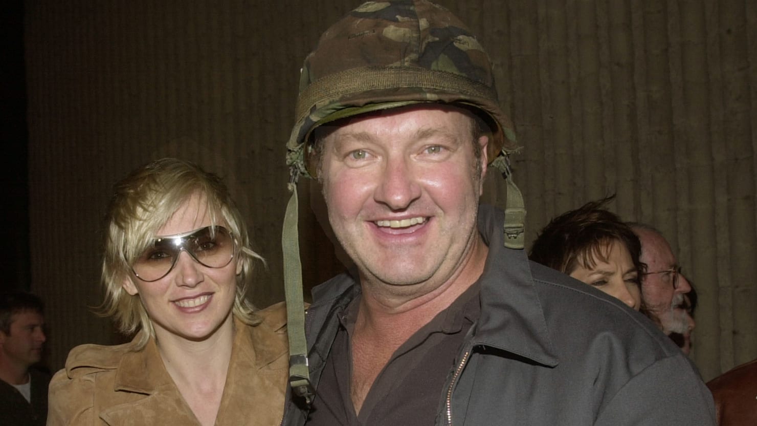 Randy Quaid Is Loony Tunes: Actor Rips Rupert Murdoch and Hollywood In Biza...