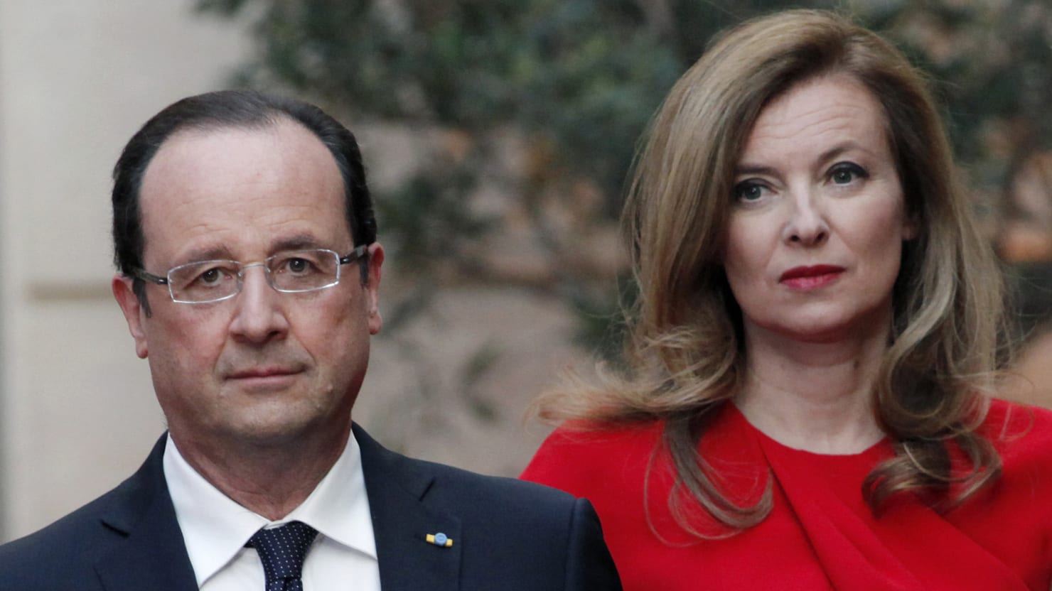 francois hollande announces breakup with first lady valerie trierweiler
