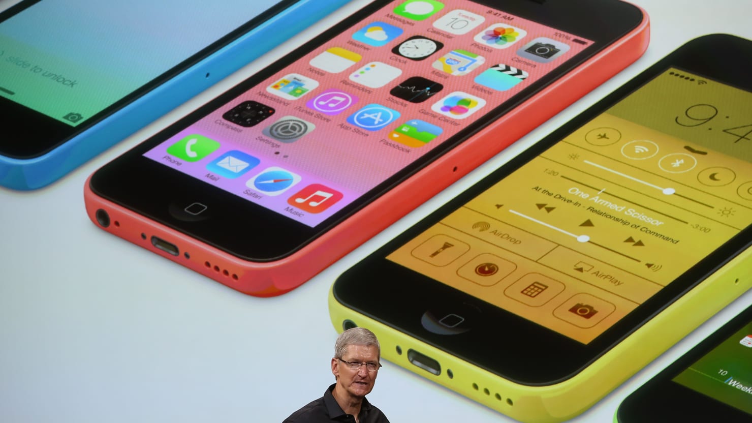 Apple Introduces Cheaper And More Powerful New Iphones