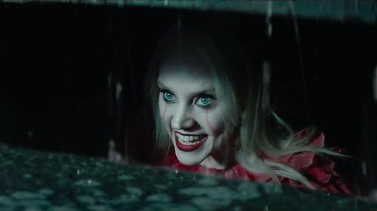 SNL Turns Kellyanne Conway Into the Terrifying Clown from ‘It’