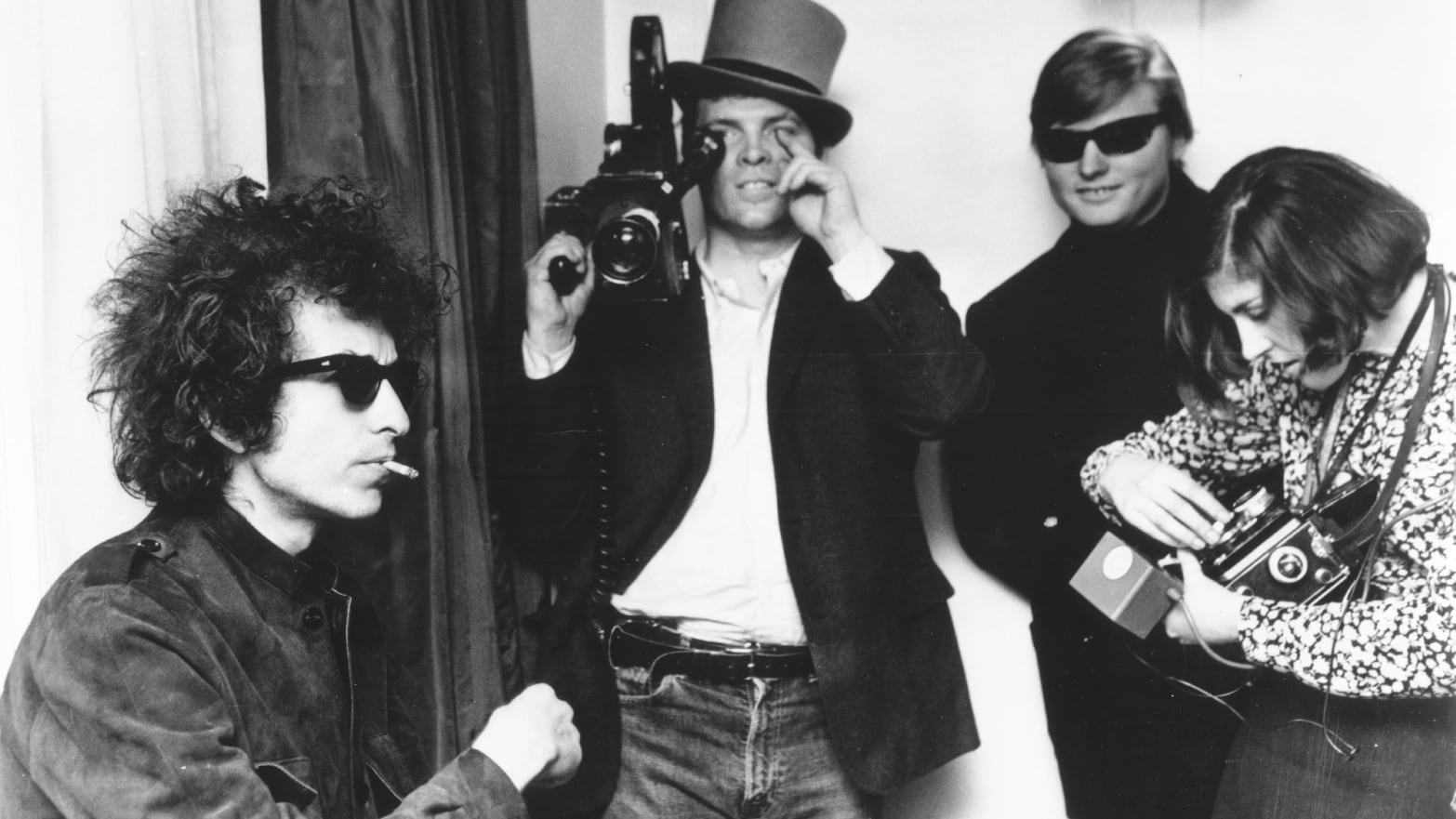 Rock Black Porn - Don't Look Back': D.A. Pennebaker on How a Porn King Saved His Bob Dylan  Rock-Doc Masterpiece