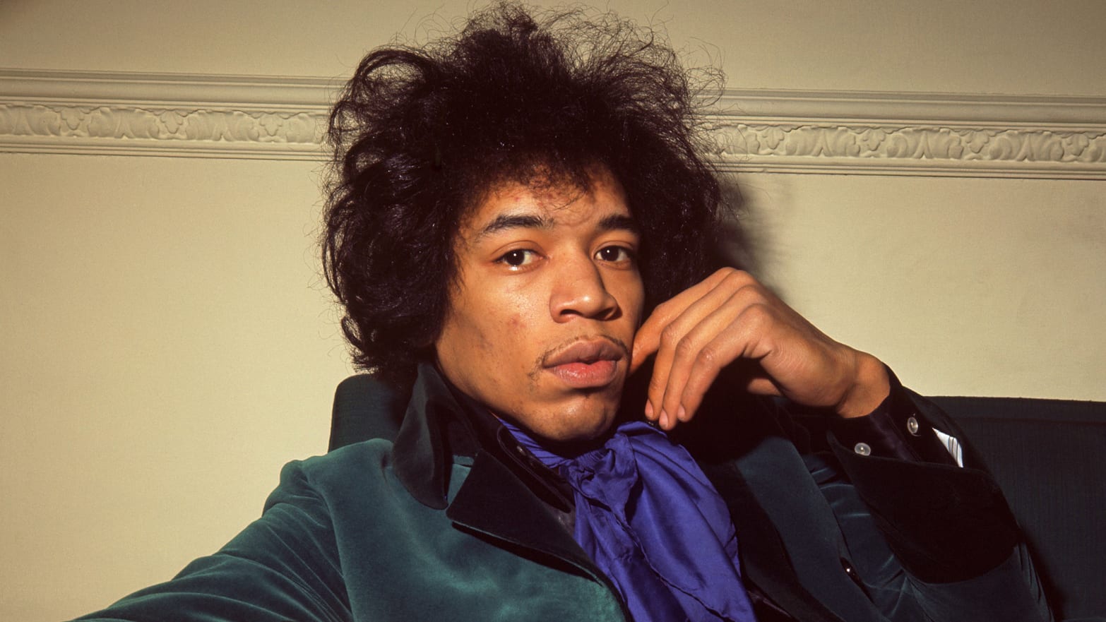 1566px x 881px - How Jimi Hendrix Set Black Artists Stone Free