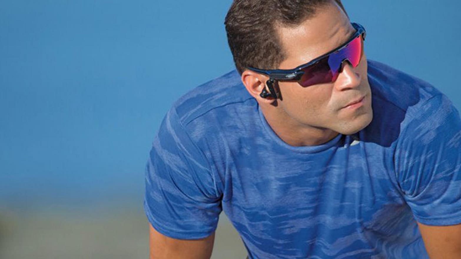 Oakley's Smart Sunglasses Track Your Performance and Help You Train Harder