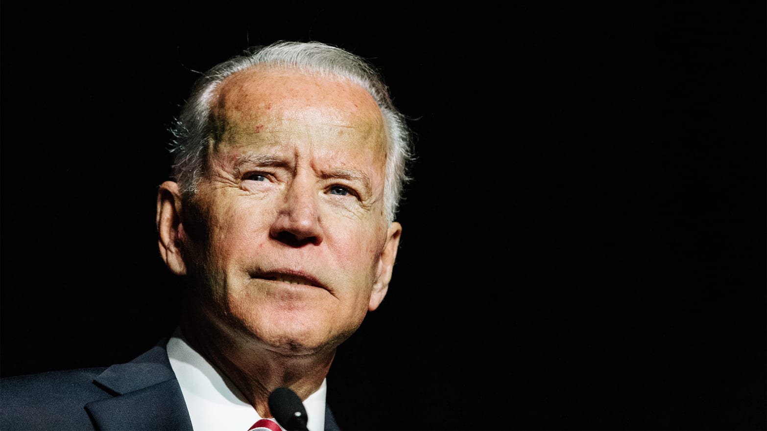 rive ned Kiks svamp Even if It's Not 'Sexual,' Joe Biden's Creepy Touching Crosses the Line