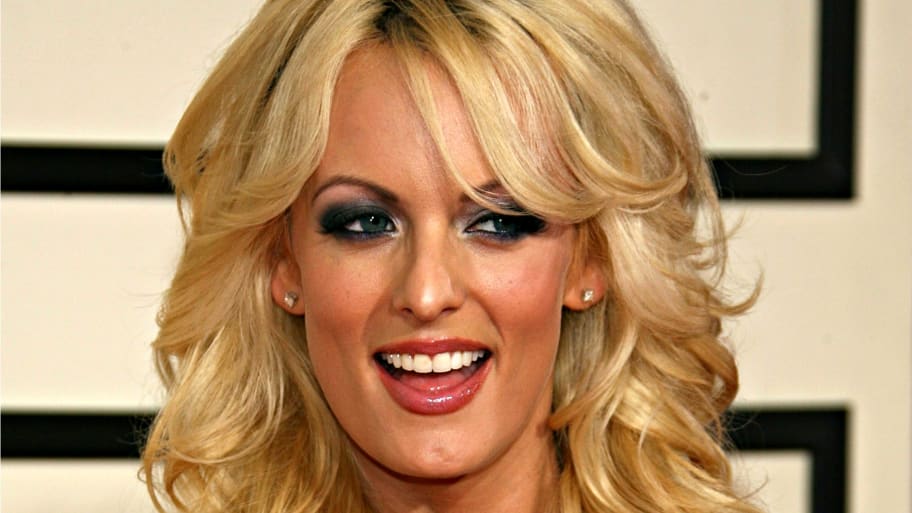 912px x 513px - Report: Stormy Daniels Once Claimed She Spanked Trump With a ...