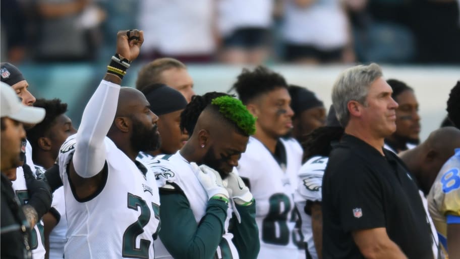 Nfl Players Kneel Raise Fists During National Anthem In