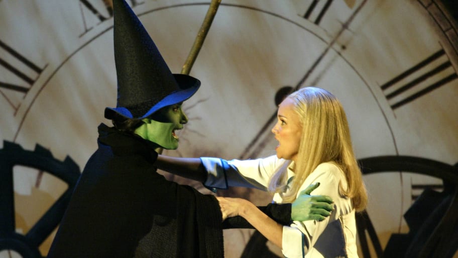 Wicked Stars Kristin Chenoweth And Idina Menzel To Reunite For