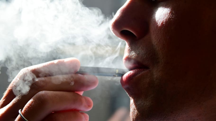 Fda Limits Sales Of Flavored E Cigarettes Proposes Ban On Menthols 