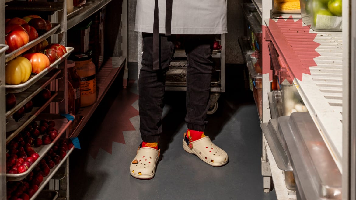 These Chef-Inspired Crocs From Hedley & Bennett Will Channel Your Inner Carmy