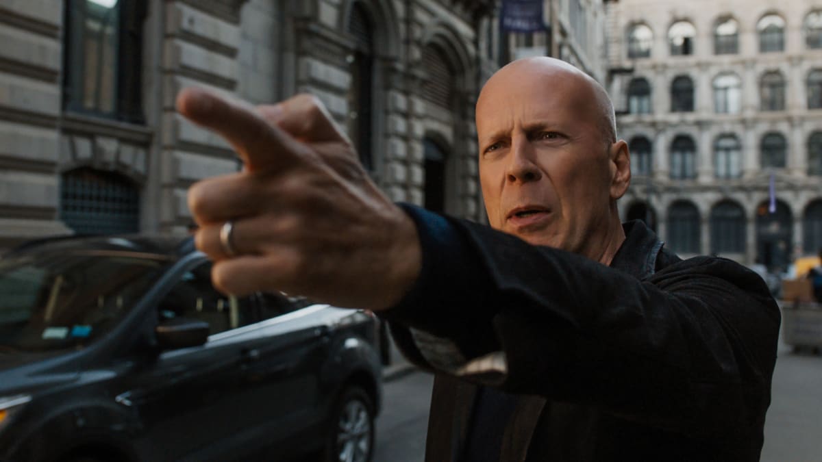 Bruce Willis Death Wish Vigilante Is Batman for the Breitbart Crowd