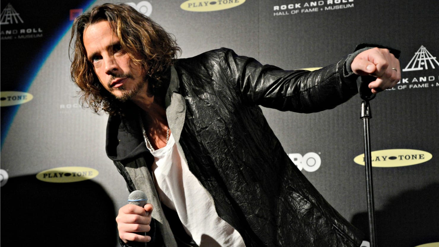 Chris Cornell Death Ruled A Suicide By Hanging 