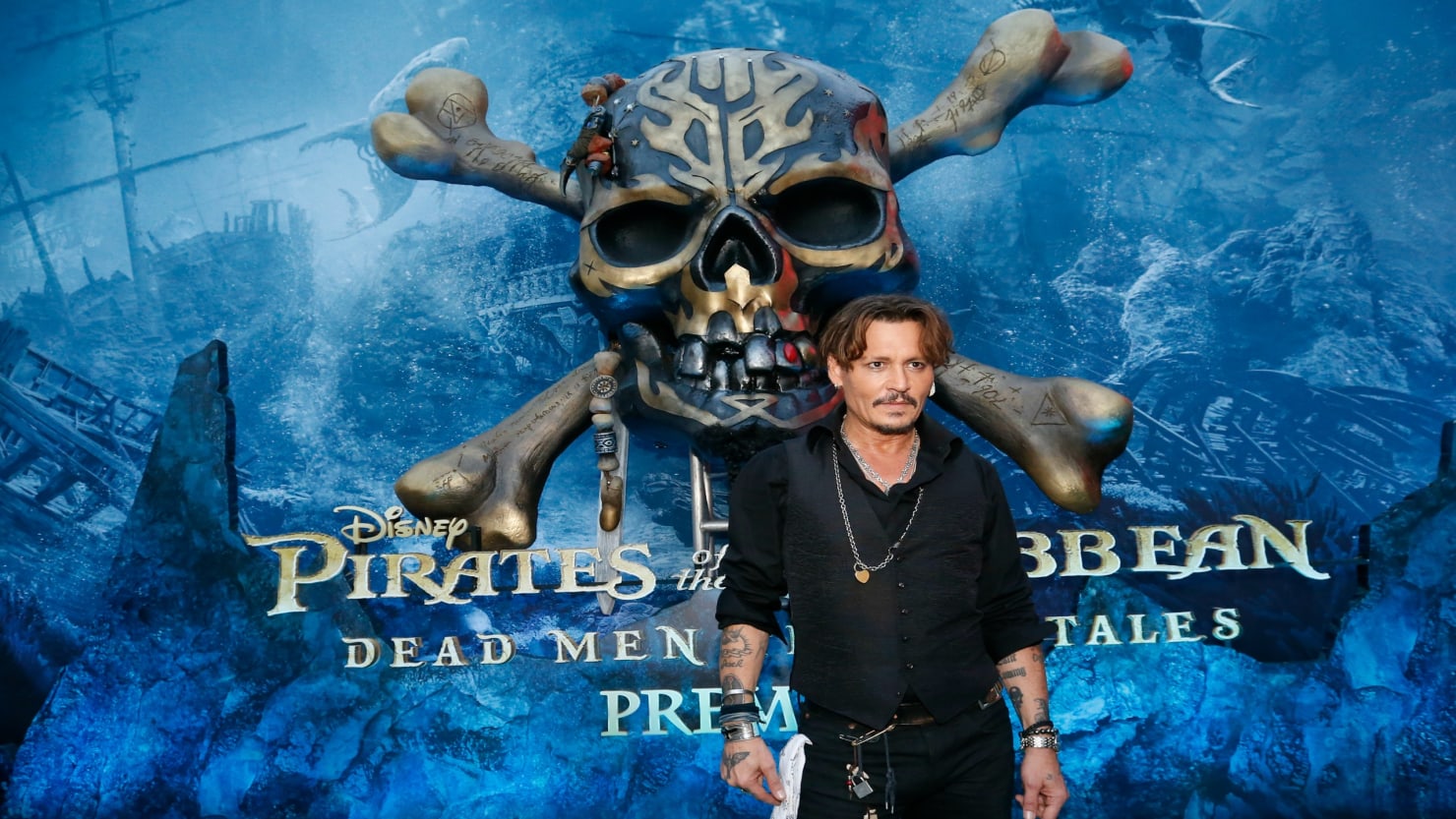 ‘Pirates of the Caribbean’ Wins Holiday Box Office1480 x 833