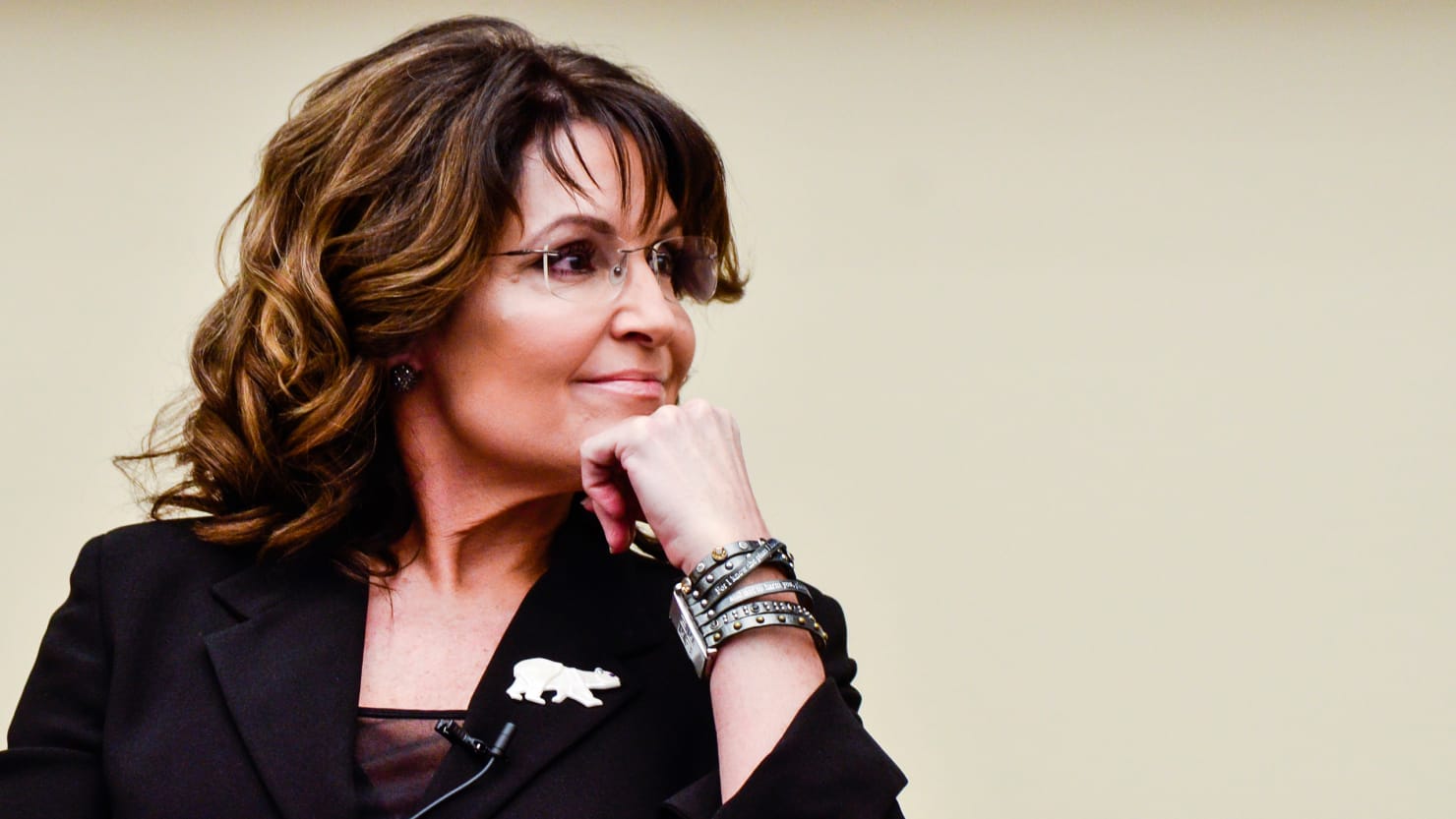 Did Sarah Palin Really Tweet A NeoNazi Slogan Seems Not