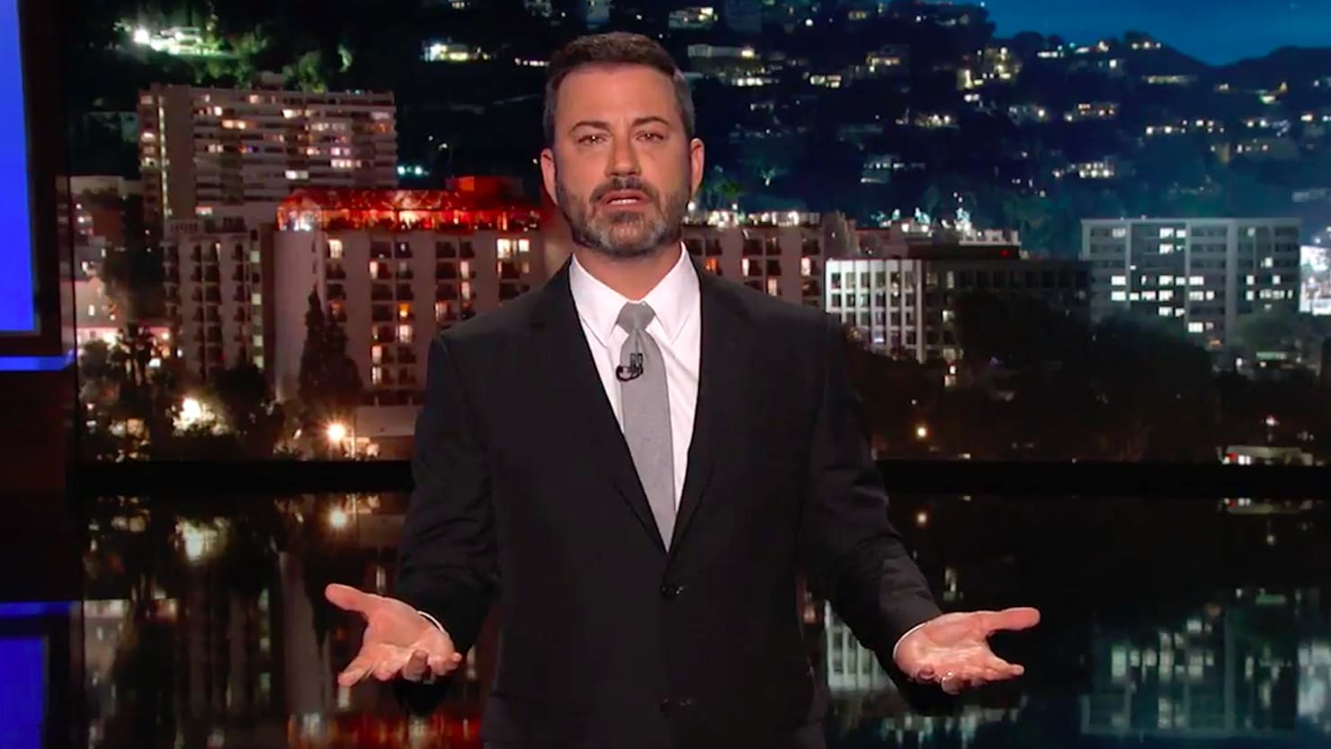 Jimmy Kimmel Fights Back Tears During Emotional Plea For Action On Guns 8796