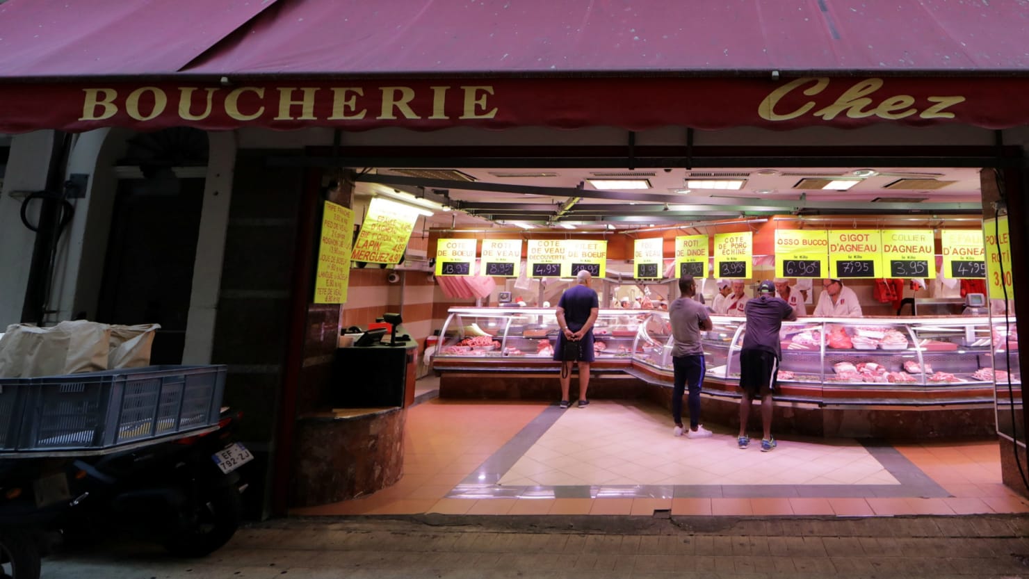 French Butchers Ask For Government Protection From Vegans