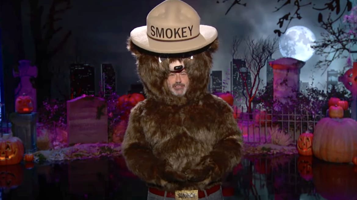 Jimmy Kimmel, Dressed Like Smokey Bear, Roasts ‘Yedolf’ Kanye for Comparing Himself to George Floyd