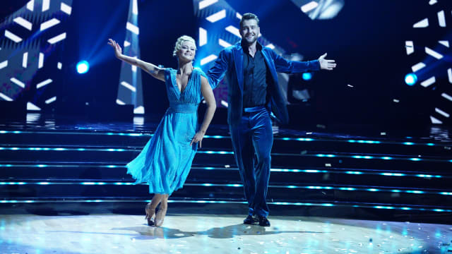 Photo still of Rylee Arnold and Harry Jowsey dancing on 'Dancing With the Stars'