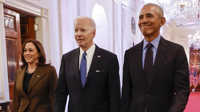 Joe Biden reportedly worried Kamala Harris wouldn’t be able to take on Donald Trump—it’s not clear if Barack Obama has similar fears. 