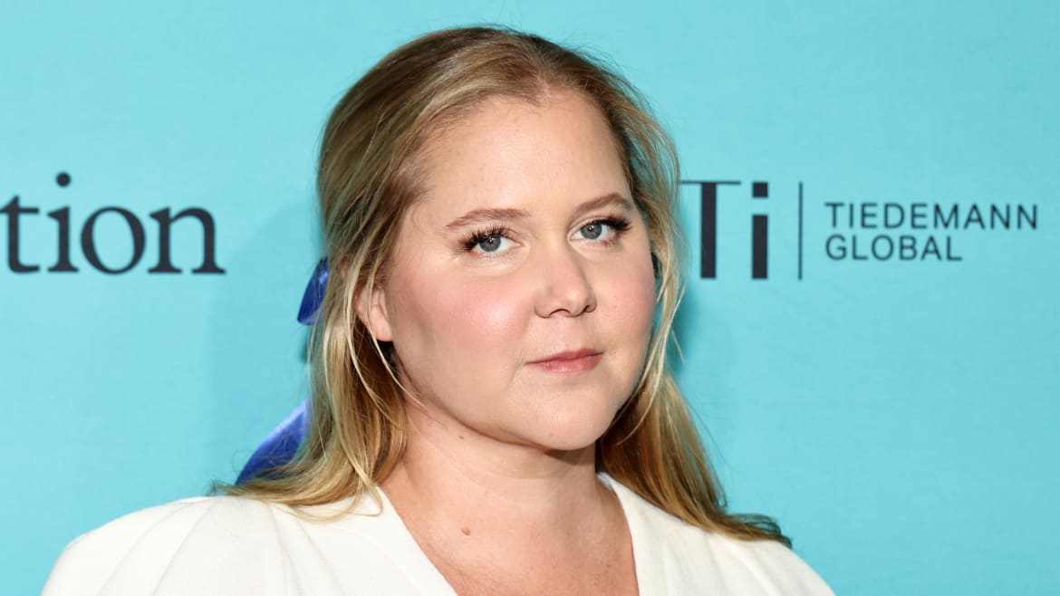LA Councilman’s Aide Resigns After Holocaust Jokes About Amy Schumer
