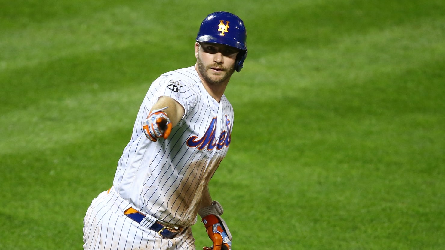 Mets' Pete Alonso 'thankful to be alive' after car accident, kicked out  windshield to escape