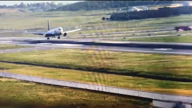 Video of a FedEx plane posted by Turkey's Minister of Transport and Infrastructure, Abdulkadir Uraloğlu