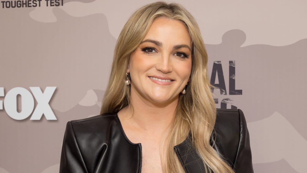 Jamie Lynn Spears ‘Taking Time to Recover’ After Quitting Reality Show
