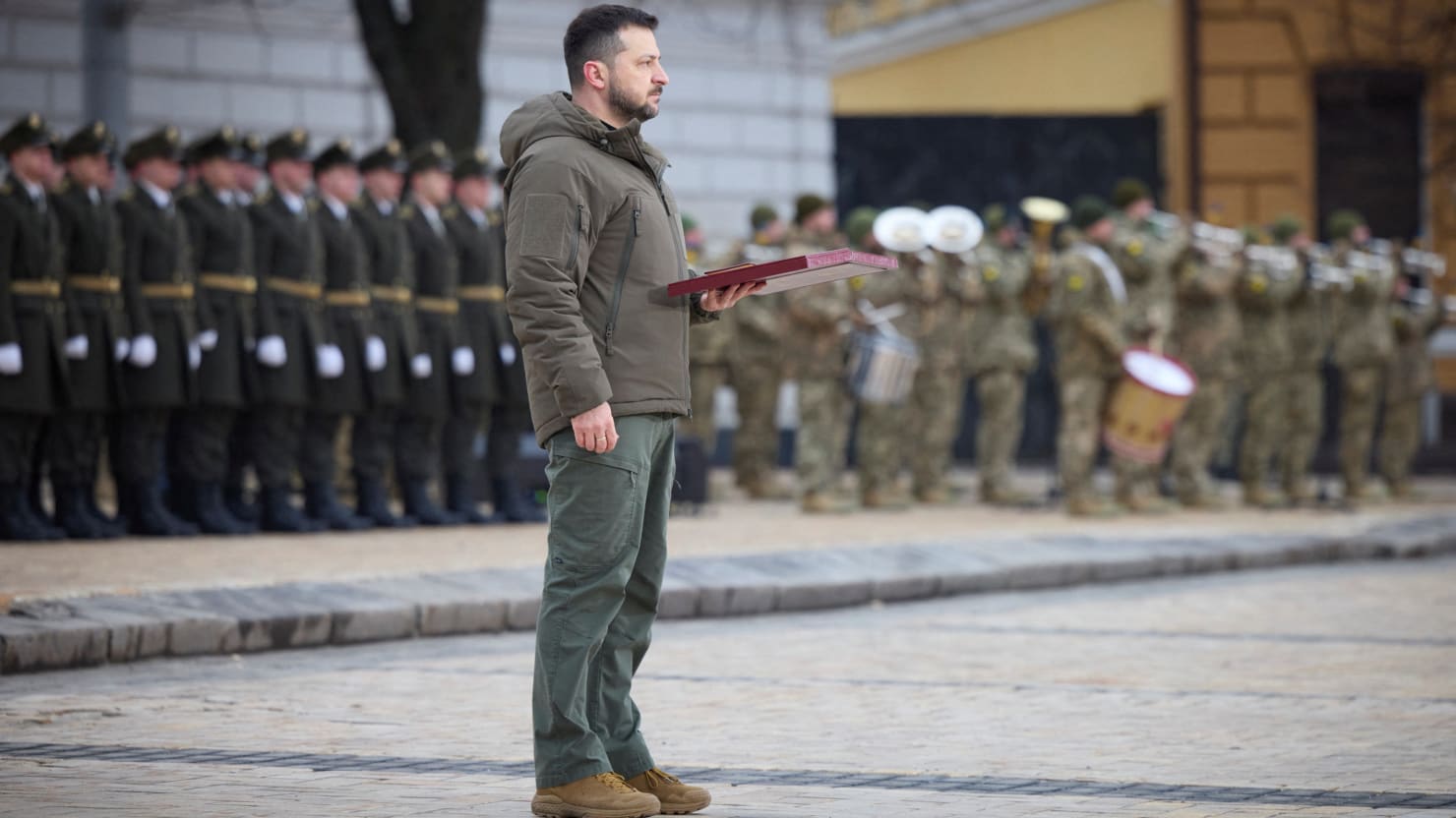 Rosja obchodzi rocznicę Ukrainy grożąc inwazją na Polskę