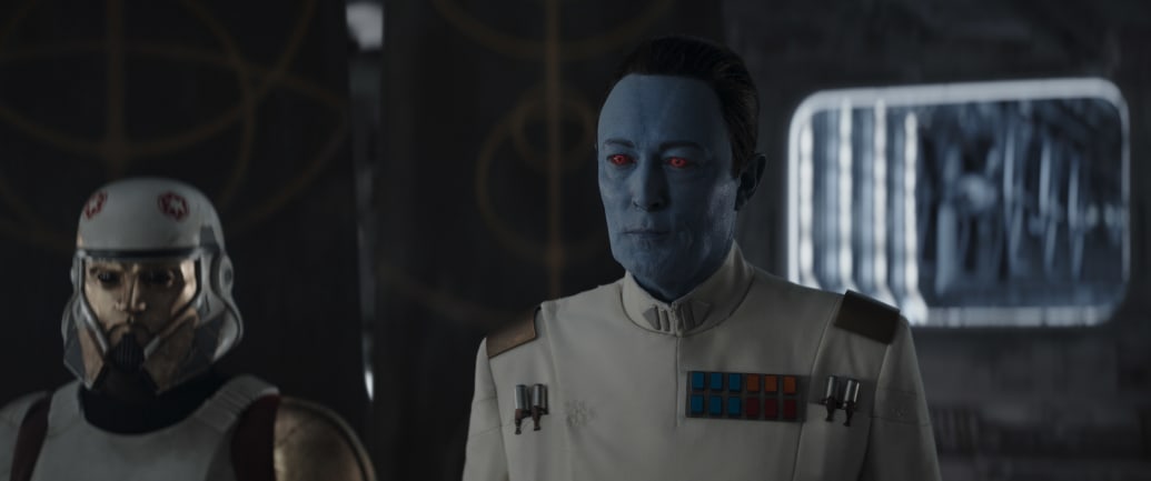 Captain Enoch (Wes Chatham) and Grand Admiral Thrawn (Lars Mikkelsen).