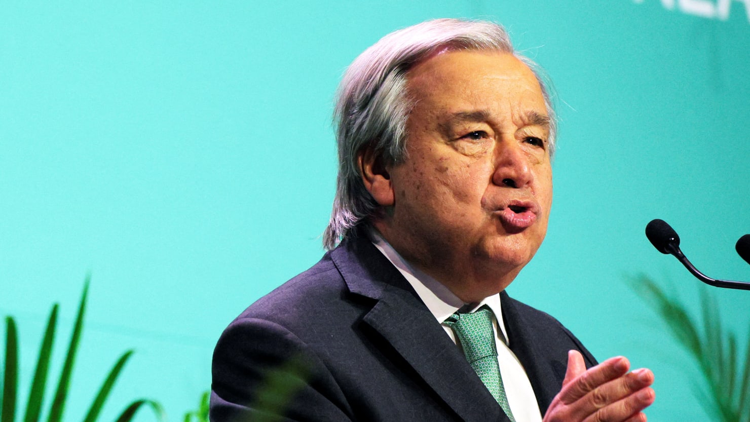 UN Boss Calls Humanity a 'Weapon of Mass Extinction' at COP15 Summit