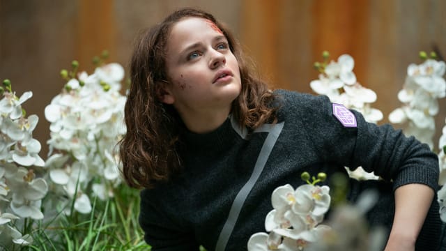 Joey King as Tally in Uglies.