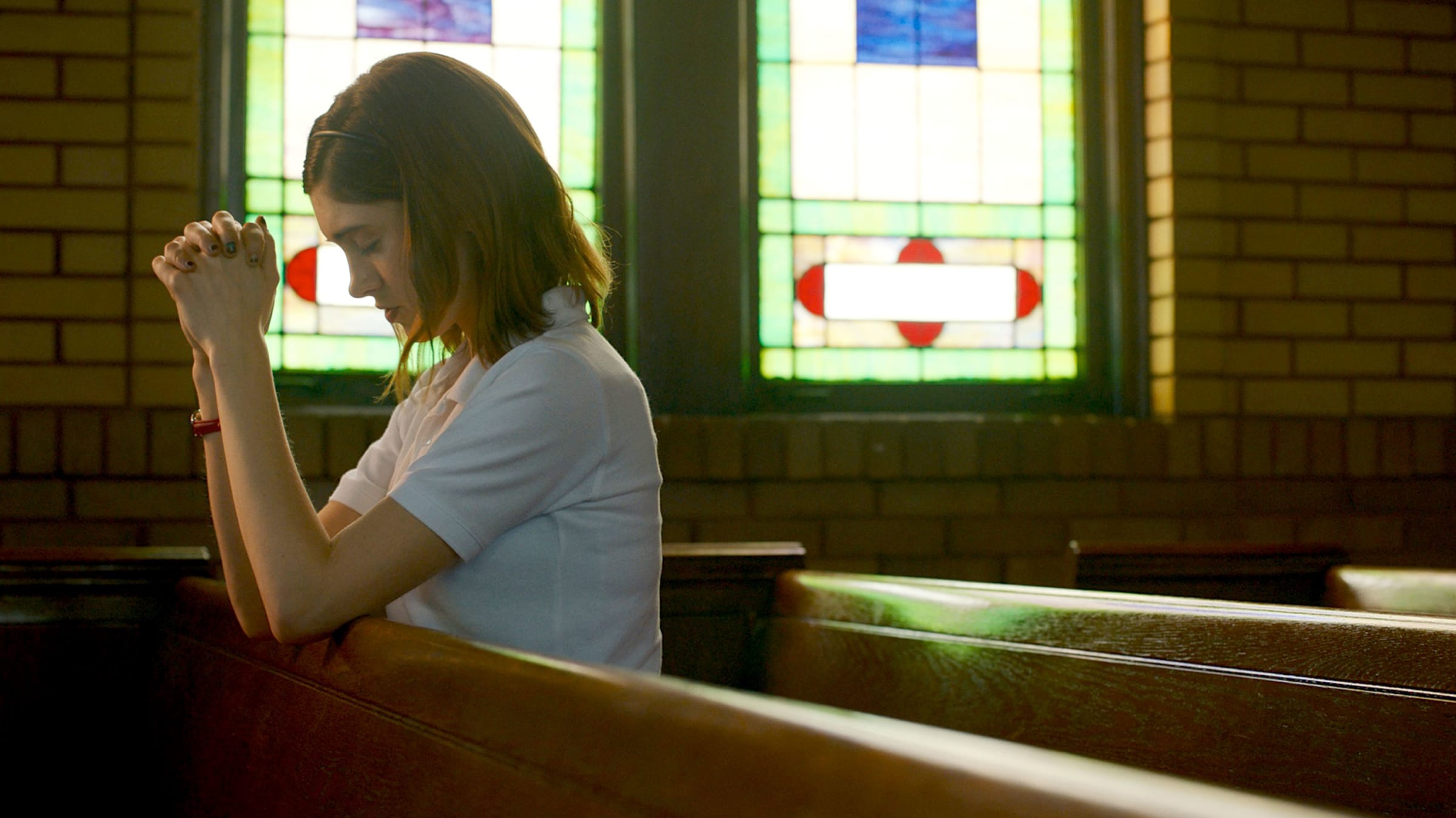Wwwxxxschool - Yes, God, Yes' Offers a Scarily Accurate Portrait of a Catholic  Schoolgirl's Sexual Awakening