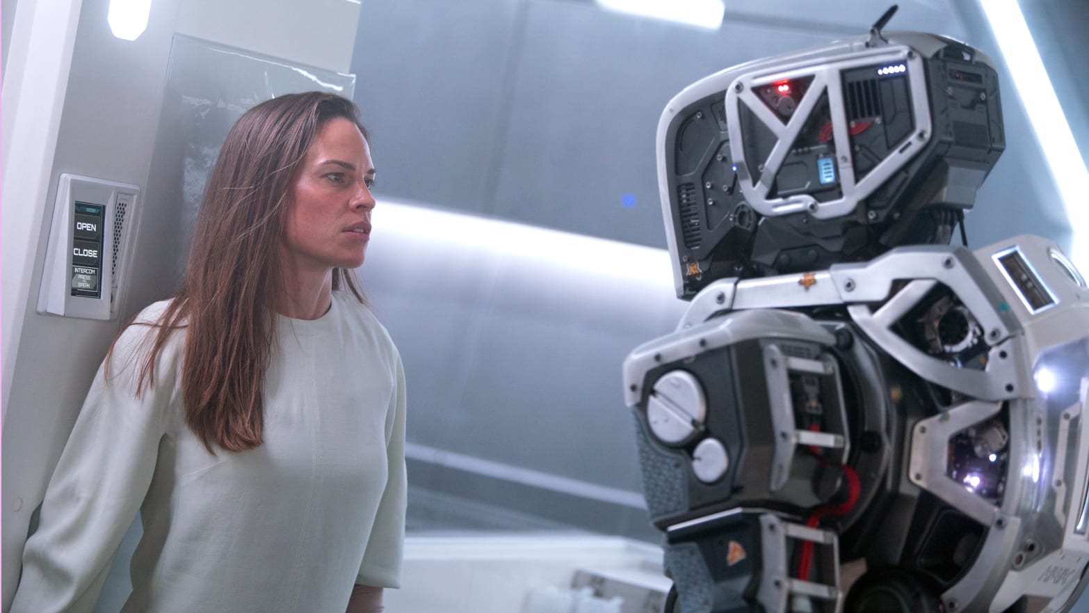 ‘I Am Mother’: Netflix’s Stunning and Ambitious Sci-Fi Killer-Robots