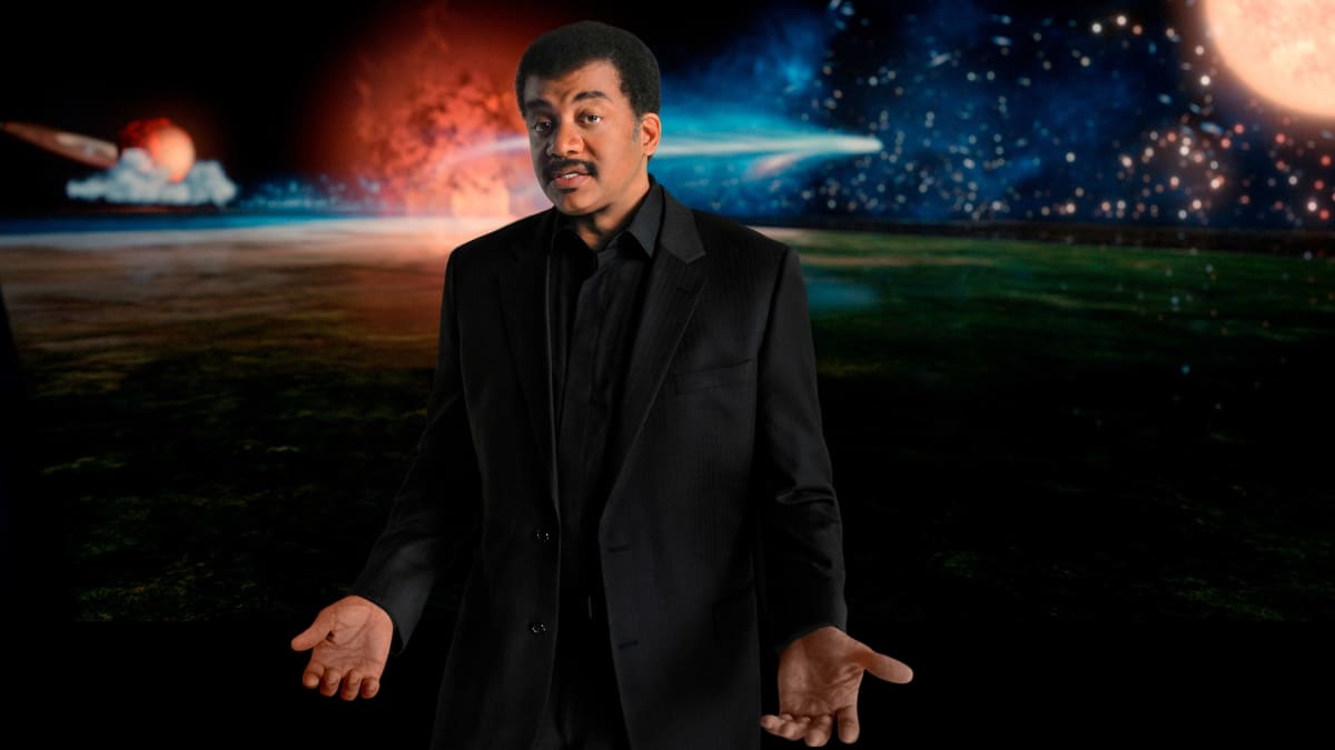 Forsvinde Rekvisitter kandidat Neil deGrasse Tyson's Accuser Disgusted by 'Cosmos' Return, Says She Was a  'Sexual Object' to Him
