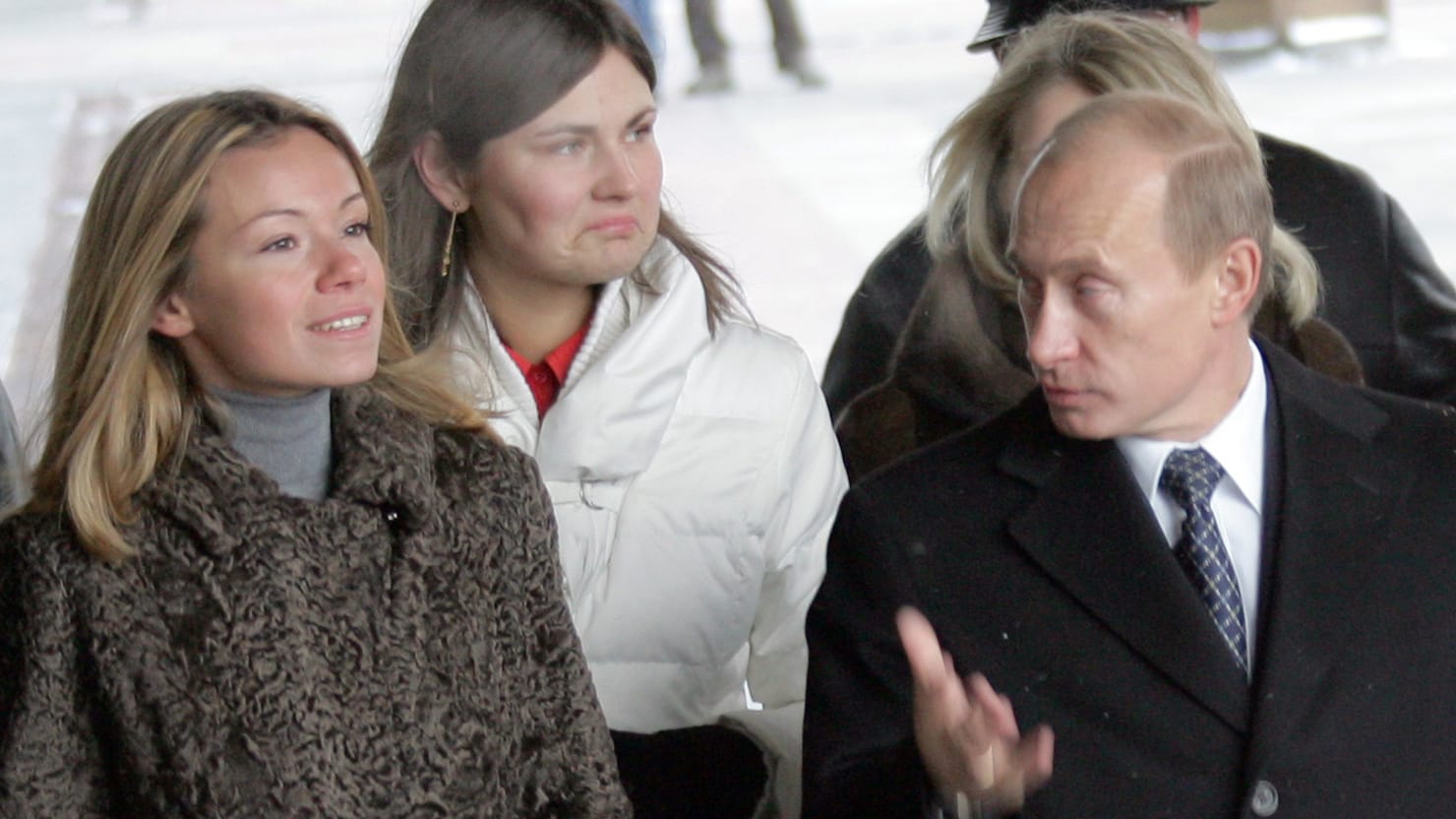 Putins Daughter Flees Netherlands 6526